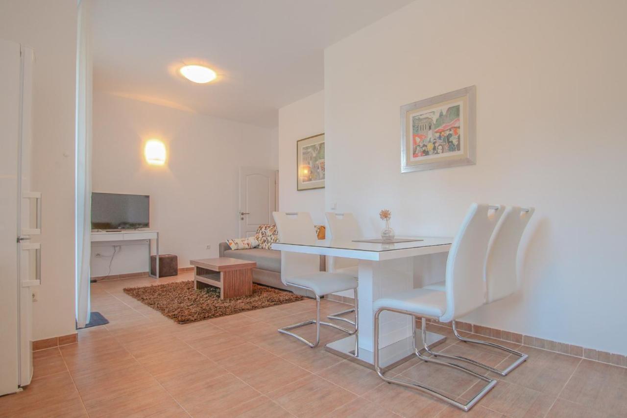 Lea Apartment Novigrad  Luaran gambar
