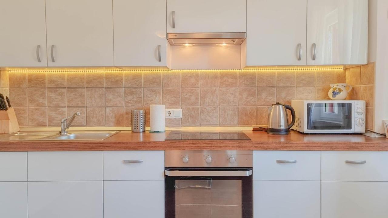 Lea Apartment Novigrad  Luaran gambar