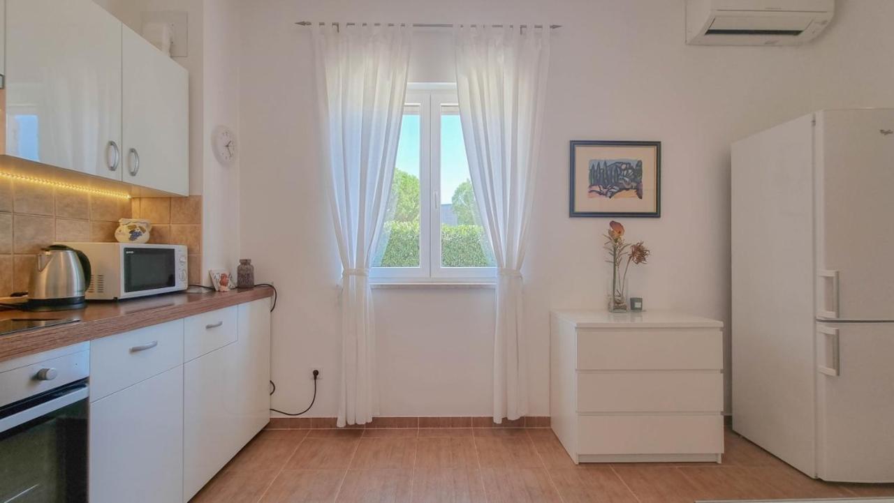 Lea Apartment Novigrad  Luaran gambar
