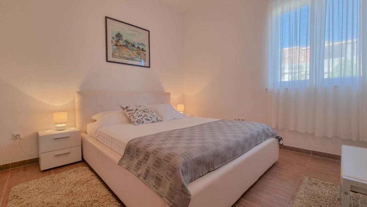 Lea Apartment Novigrad  Luaran gambar