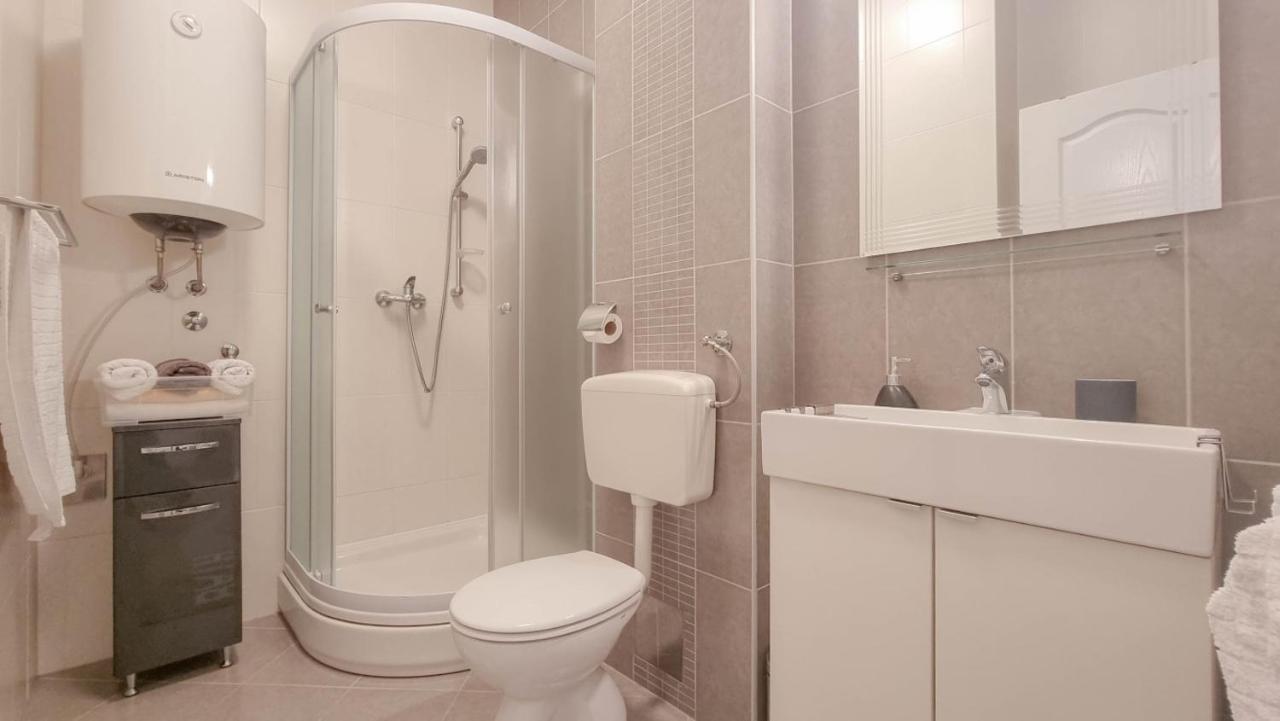 Lea Apartment Novigrad  Luaran gambar